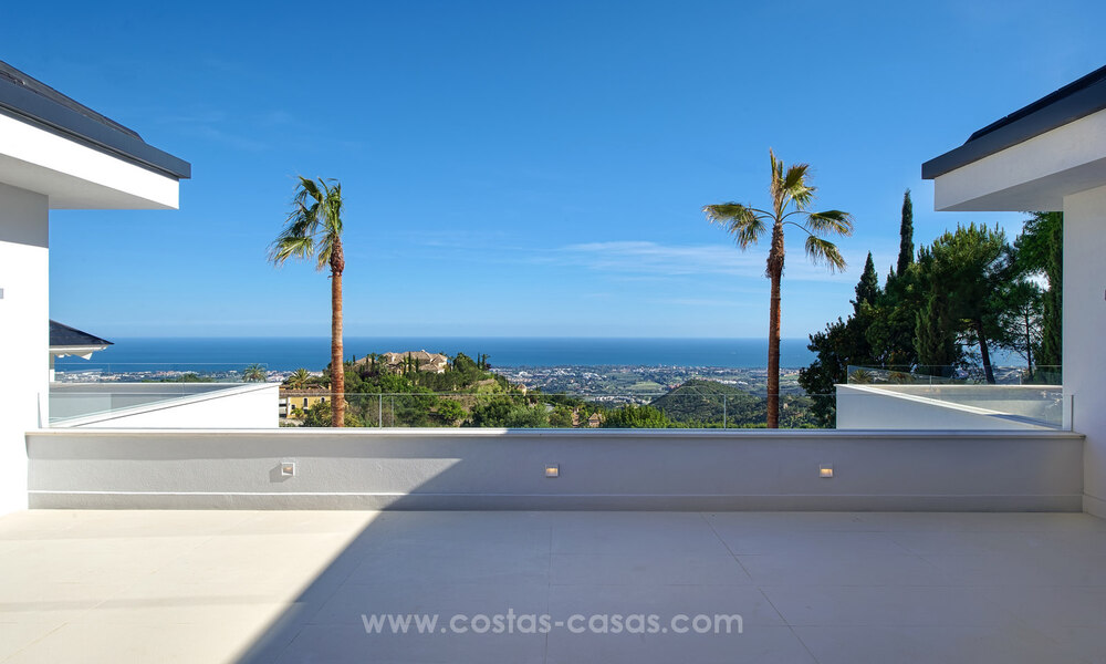 Villa contemporánea de lujo en venta con vistas al mar en el complejo más exclusivo de La Zagaleta en Benahavis - Marbella 45238