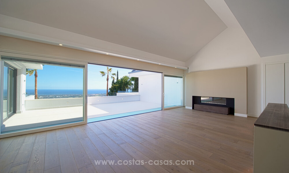 Villa contemporánea de lujo en venta con vistas al mar en el complejo más exclusivo de La Zagaleta en Benahavis - Marbella 45245