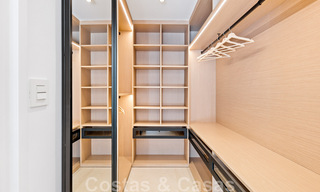 Amplio ático de lujo totalmente reformado en venta con vistas al mar en Benahavis - Marbella 45291 