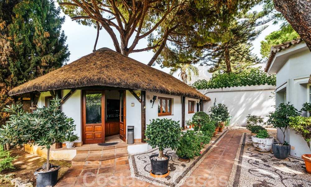 Villa de lujo mediterránea única en venta, en el corazón de la Milla de Oro de Marbella 46171