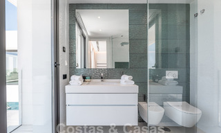 Nueva villa de diseño modernista en venta con vistas panorámicas, situada en la Nueva Milla de Oro de Marbella - Benahavís 53650 