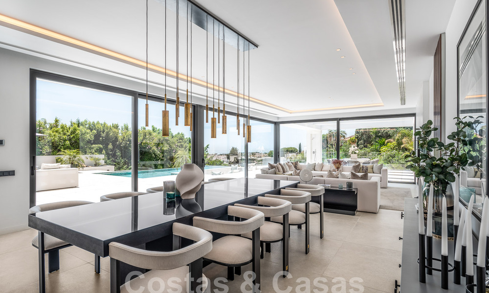 Nueva villa de diseño modernista en venta con vistas panorámicas, situada en la Nueva Milla de Oro de Marbella - Benahavís 53655