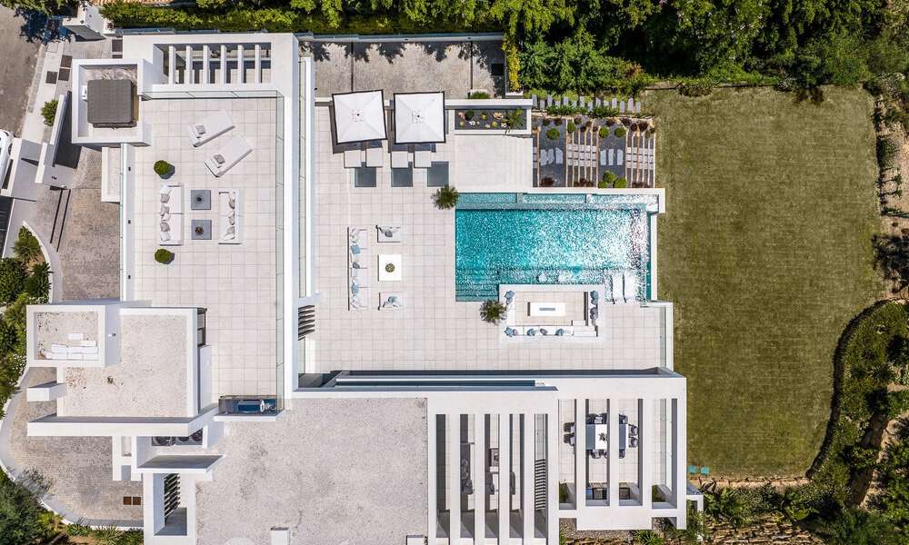 Nueva villa de diseño modernista en venta con vistas panorámicas, situada en la Nueva Milla de Oro de Marbella - Benahavís 53675
