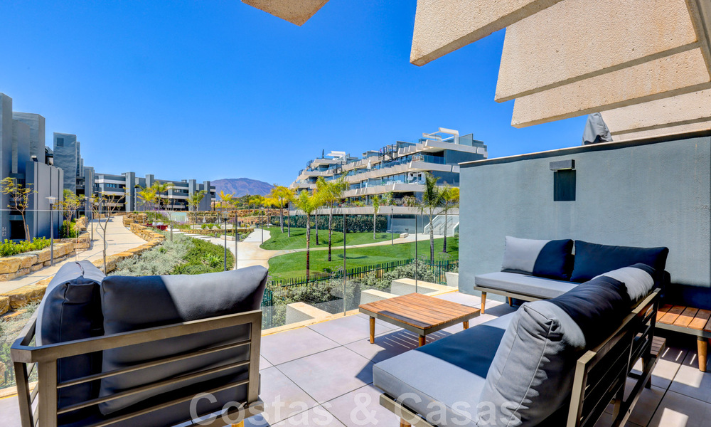 Moderno apartamento de 3 dormitorios en alquilar en un complejo de golf en la Nueva Milla de Oro, entre Marbella y Estepona 45539