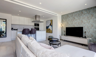 Moderno apartamento de 3 dormitorios en alquilar en un complejo de golf en la Nueva Milla de Oro, entre Marbella y Estepona 45551 
