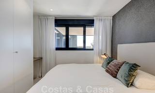 Moderno apartamento de 3 dormitorios en alquilar en un complejo de golf en la Nueva Milla de Oro, entre Marbella y Estepona 45572 