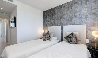 Moderno apartamento de 3 dormitorios en alquilar en un complejo de golf en la Nueva Milla de Oro, entre Marbella y Estepona 45581 