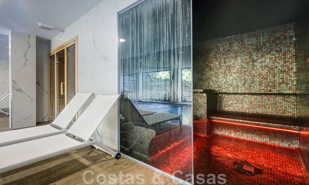 Moderno apartamento de 3 dormitorios en alquilar en un complejo de golf en la Nueva Milla de Oro, entre Marbella y Estepona 45597