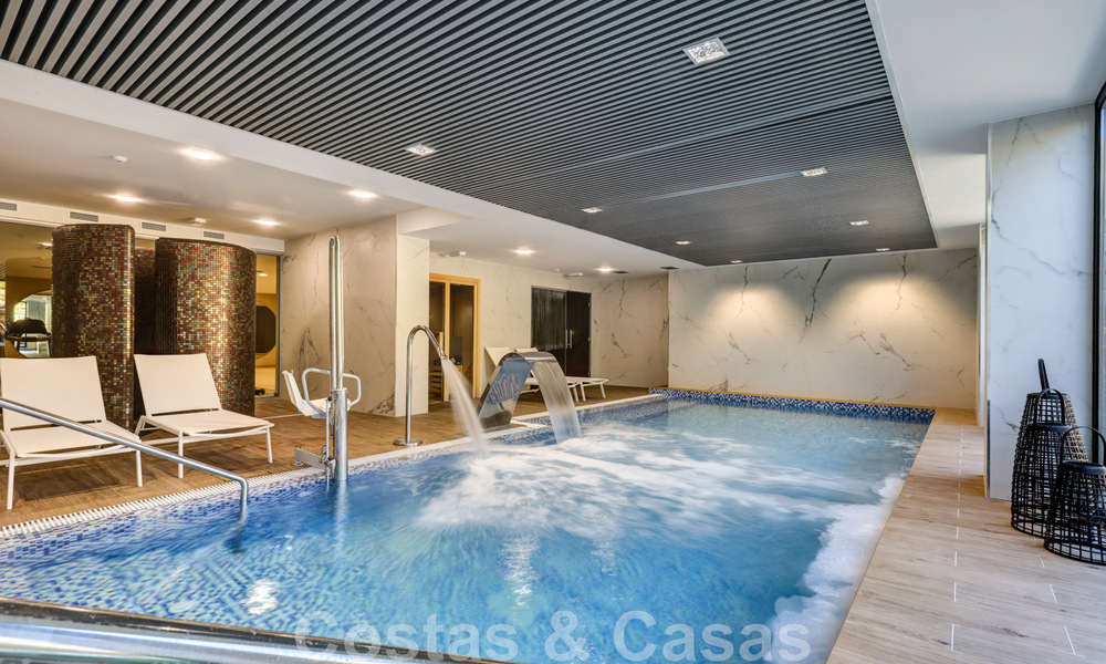 Moderno apartamento de 3 dormitorios en alquilar en un complejo de golf en la Nueva Milla de Oro, entre Marbella y Estepona 45598