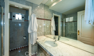 Apartamentos en primera línea de playa en venta en Puente Romano, con vistas al mar, en la Milla de Oro de Marbella 45677 