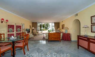 Apartamentos en primera línea de playa en venta en Puente Romano, con vistas al mar, en la Milla de Oro de Marbella 45685 