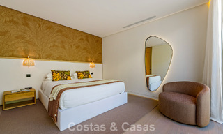 Villa de diseño vanguardista en venta con numerosas comodidades de lujo en Nueva Andalucía, Marbella 786096 