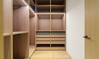 Villa de diseño vanguardista en venta con numerosas comodidades de lujo en Nueva Andalucía, Marbella 786113 