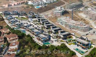 Elegantes y modernas villas de nueva construcción en venta con vistas panorámicas cerca del golf en el valle de Mijas en la Costa del Sol 49069 