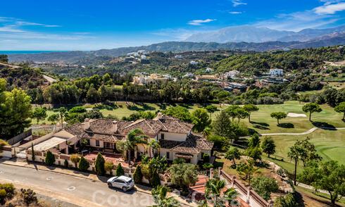 Formidable villa familiar mediterránea en venta con vistas panorámicas en un complejo de golf prestigioso en Benahavis - Marbella 45803