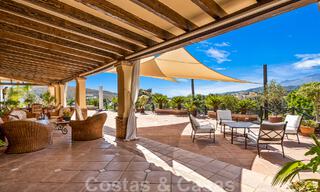 Formidable villa familiar mediterránea en venta con vistas panorámicas en un complejo de golf prestigioso en Benahavis - Marbella 45806 