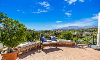 Formidable villa familiar mediterránea en venta con vistas panorámicas en un complejo de golf prestigioso en Benahavis - Marbella 45809 