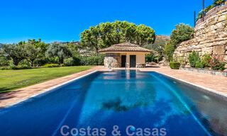 Formidable villa familiar mediterránea en venta con vistas panorámicas en un complejo de golf prestigioso en Benahavis - Marbella 45817 