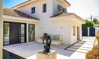 Villa contemporánea de lujo en venta, a poca distancia de Puerto Banús y la playa en San Pedro, Marbella 46208 