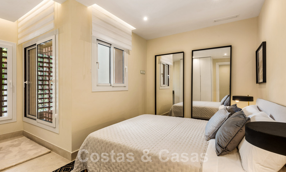 Se vende apartamento recién reformado, listo para entrar a vivir, en un complejo de playa, con vistas al mar en la Nueva Milla de Oro, Estepona 46718