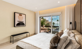 Se vende apartamento recién reformado, listo para entrar a vivir, en un complejo de playa, con vistas al mar en la Nueva Milla de Oro, Estepona 46754 