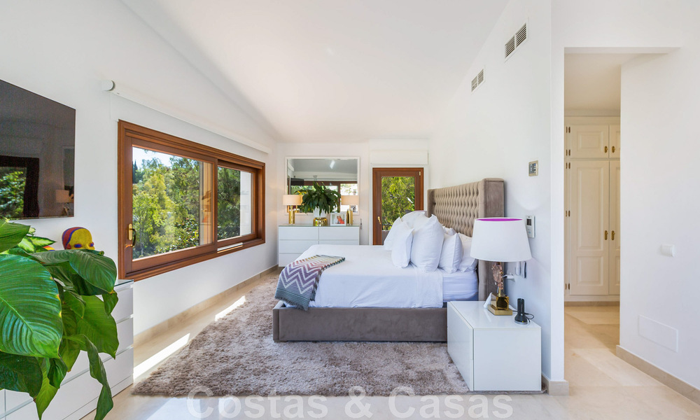 Exclusiva villa de lujo mediterránea en venta con vistas al campo de golf en la codiciada zona residencial de La Quinta, Benahavís - Marbella 48468