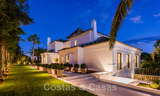 Villa de diseño en venta rodeada de campos de golf en el valle de Nueva Andalucía, Marbella 48790 