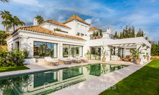 Villa de diseño en venta rodeada de campos de golf en el valle de Nueva Andalucía, Marbella 48792 
