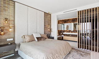 Apartamento contemporáneo de 3 dormitorios en venta con vistas al mar en las colinas de Benahavis - Marbella 46122 