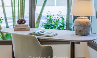 Tradicional villa de lujo en venta, en segunda línea de golf en una prestigiosa zona residencial en Nueva Andalucía, Marbella 775945 