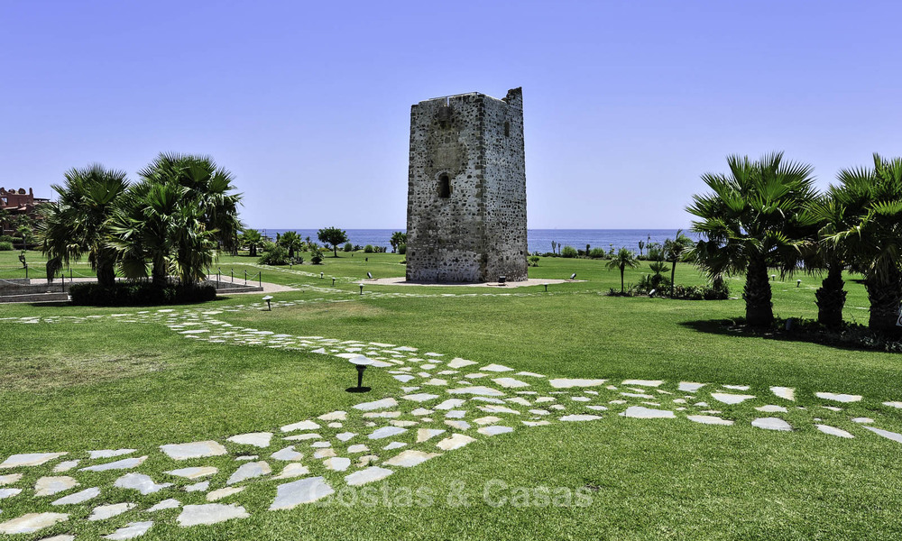 Cabo Bermejo: un complejo residencial de cinco estrellas en primera línea de playa con amplios apartamentos e impresionantes vistas entre Marbella y Estepona 46298