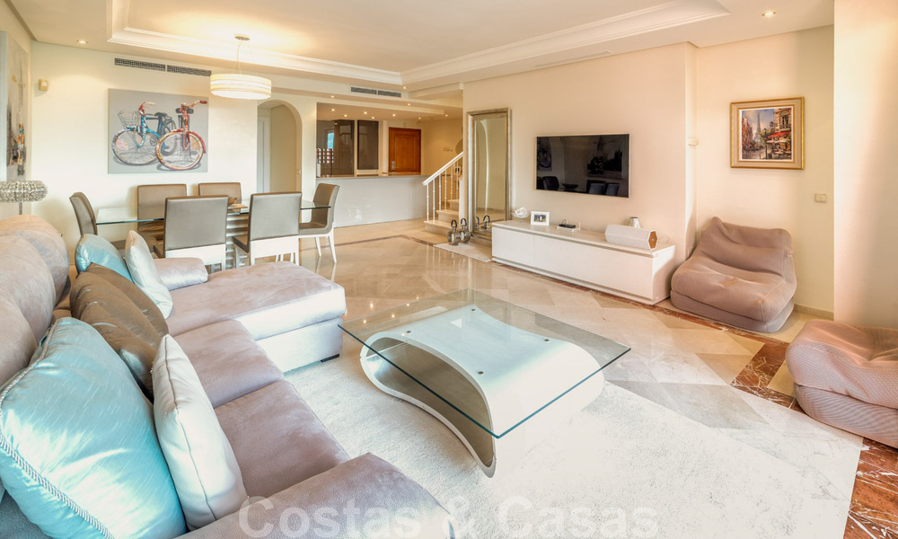 Cabo Bermejo: un complejo residencial de cinco estrellas en primera línea de playa con amplios apartamentos e impresionantes vistas entre Marbella y Estepona 46305