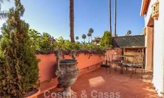 Ático de lujo en venta en un complejo residencial de cinco estrellas en primera línea de playa con impresionantes vistas al mar, en la Nueva Milla de Oro entre Marbella y Estepona 46568 