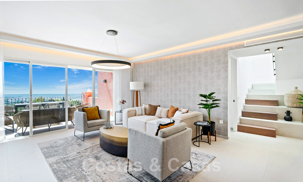 Moderno ático renovado de 4 dormitorios en venta con sublimes vistas al mar en una comunidad cerrada en Benahavis - Marbella 47150