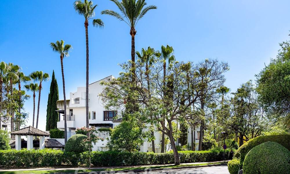 Impresionante ático de 4 dormitorios en venta en Puente Romano, en la Milla de Oro de Marbella 47715