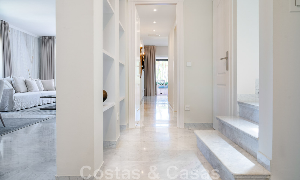 Impresionante ático de 4 dormitorios en venta en Puente Romano, en la Milla de Oro de Marbella 47735