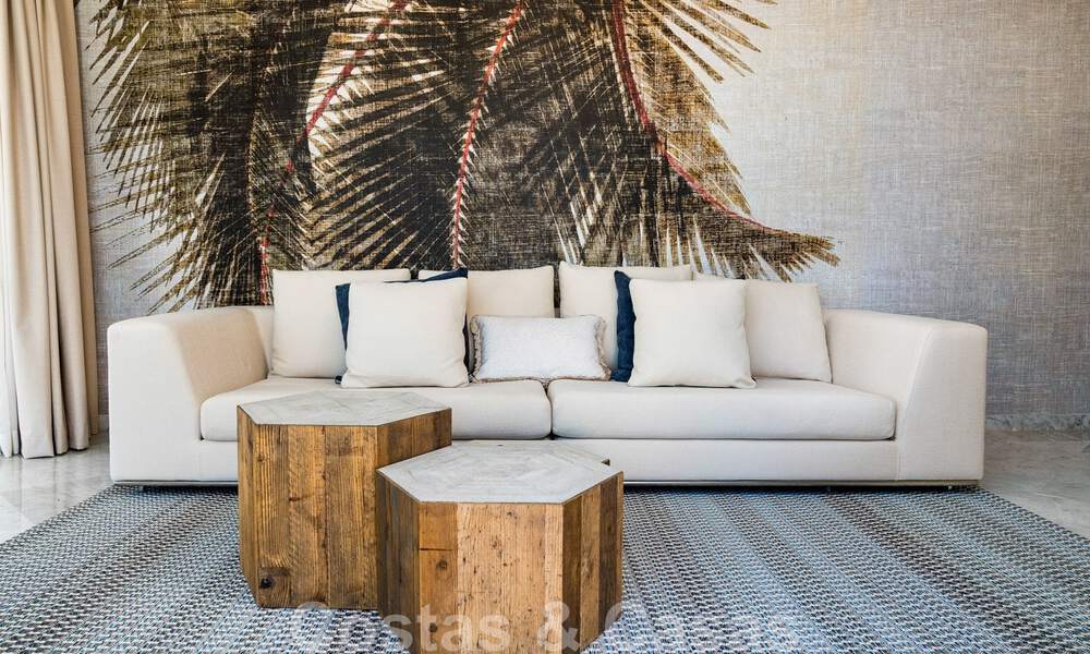 Impresionante ático de 4 dormitorios en venta en Puente Romano, en la Milla de Oro de Marbella 47743