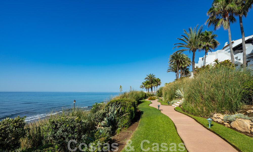 Ático contemporáneo reformado en venta con vistas al mar en Puente Romano, en el corazón de la Milla de Oro, Marbella 46861