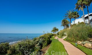 Ático contemporáneo reformado en venta con vistas al mar en Puente Romano, en el corazón de la Milla de Oro, Marbella 46861 