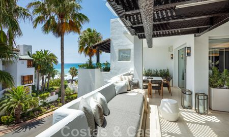 Ático contemporáneo reformado en venta con vistas al mar en Puente Romano, en el corazón de la Milla de Oro, Marbella 46873