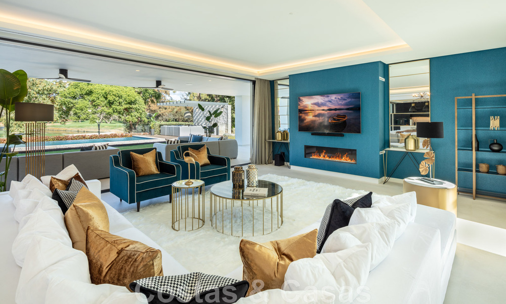 Amplia y sofisticada villa de diseño en venta, en primera línea de Las Brisas Golf en el corazón de Nueva Andalucía, Marbella 47281
