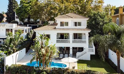 Encantadora y contemporánea villa de lujo renovada en venta a poca distancia de todos los servicios en Nueva Andalucía - Marbella 47114