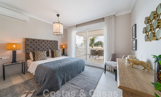Encantadora y contemporánea villa de lujo renovada en venta a poca distancia de todos los servicios en Nueva Andalucía - Marbella 47120 