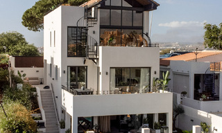 Nueva! Villa única en venta, con acogedores espacios exteriores y vistas panorámicas en Nueva Andalucía, Marbella 47567 