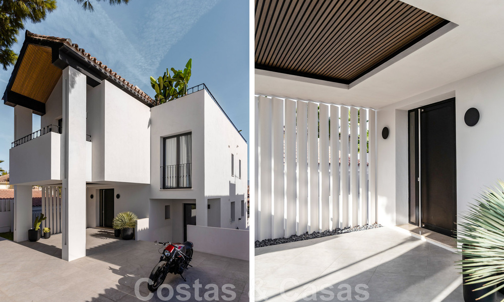 Nueva! Villa única en venta, con acogedores espacios exteriores y vistas panorámicas en Nueva Andalucía, Marbella 47592