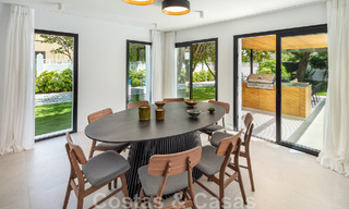 Se vende una sofisticada villa boutique, lista para entrar a vivir, a poca distancia de Puerto Banús y de la playa de San Pedro, en Marbella 47414 