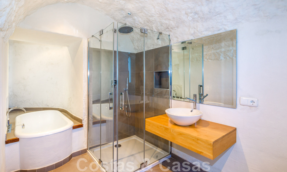 Villa de lujo en venta con vistas panorámicas al mar a poca distancia de Mijas Pueblo, Costa del Sol 47203