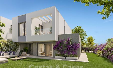Nuevas casas adosadas de diseño en venta, a dos pasos de la playa en Elviria al este del centro de Marbella 47342