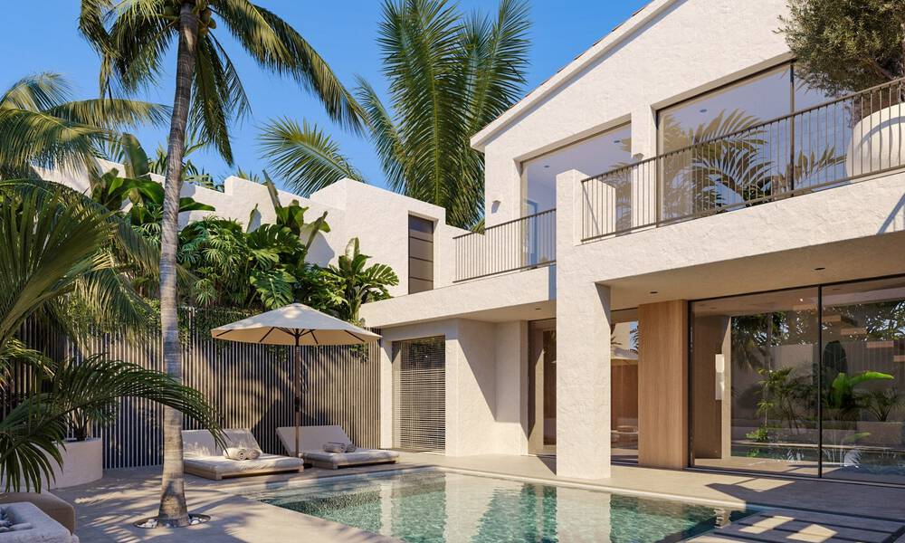 Villa de diseño escandinavo en venta, totalmente renovada con un diseño elegante en la zona residencial de Nueva Andalucía, Marbella 47488
