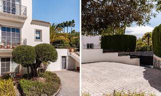 Encantadora villa andaluza en venta con tranquilas vistas al campo de golf en la codiciada zona residencial de La Quinta, Benahavís - Marbella 47714 